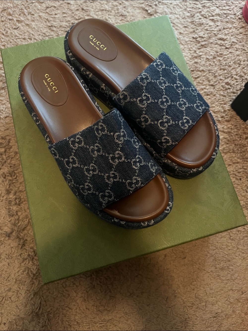 Gucci Denim GG Logo Slide Sandals in Dark Blue and Brown